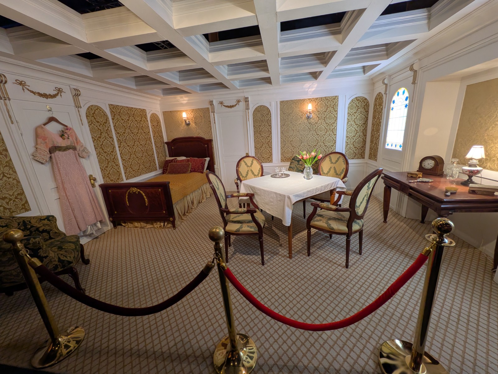 PXL 20241217 103801118.NIGHT